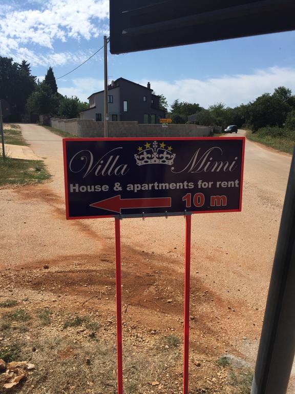 Apartments Villa Mimi Višnjan Exteriör bild